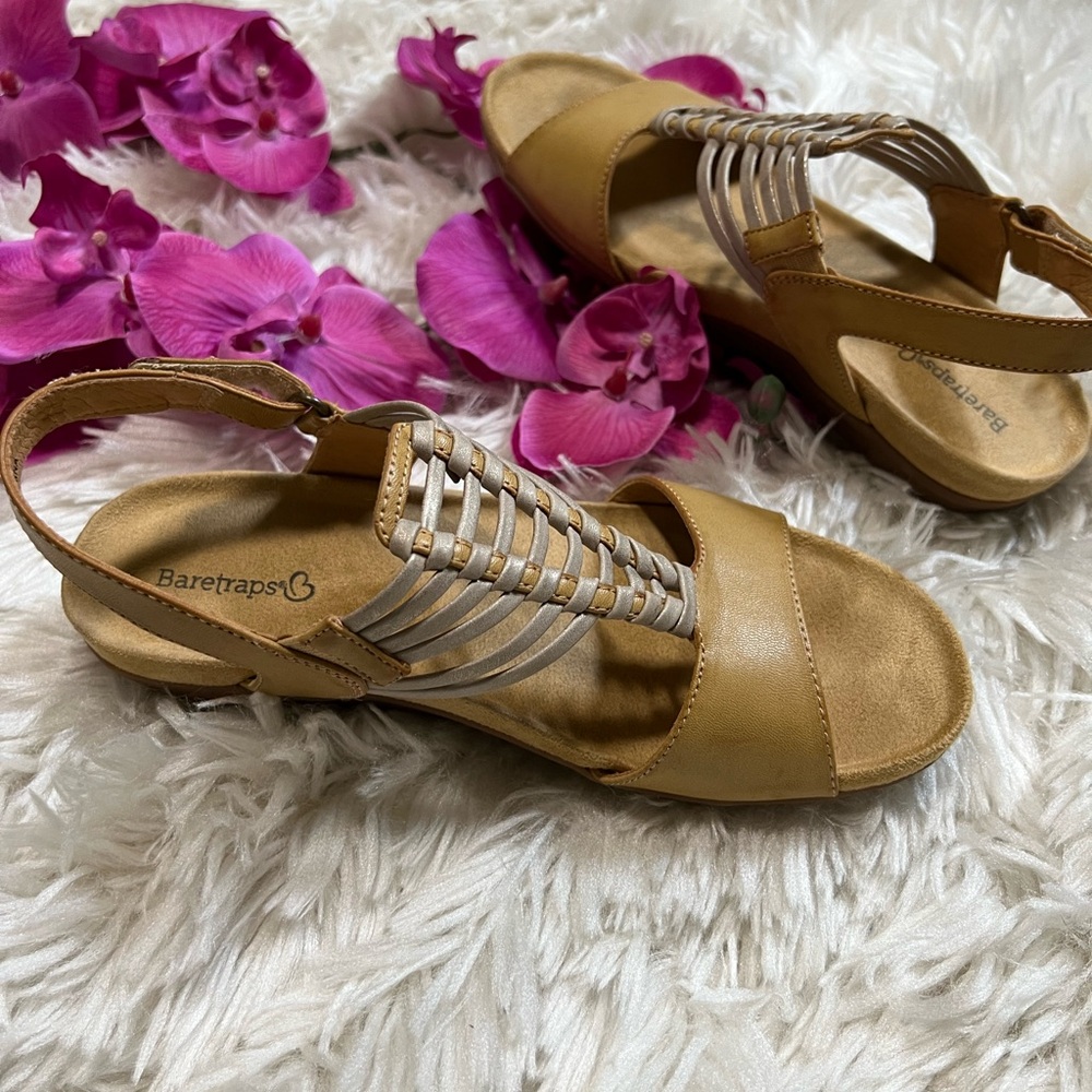 ✨Baretraps leather sandals - Picture 4 of 5